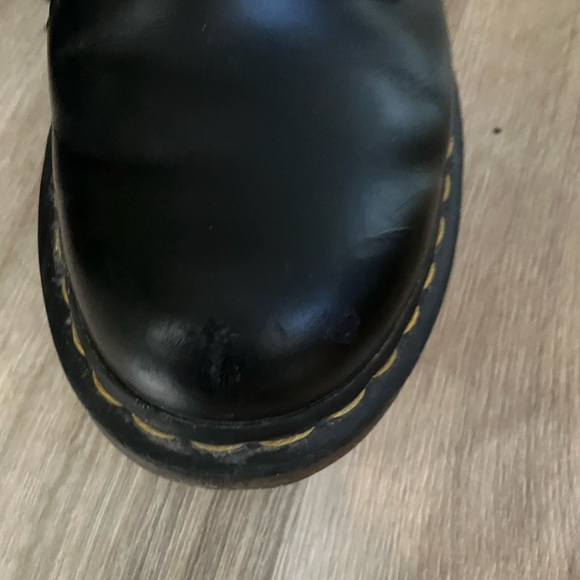 Doc Martens 1460 WOMEN'S SMOOTH LEATHER LACE UP BOOTS Size 9 - Picture 3 of 10